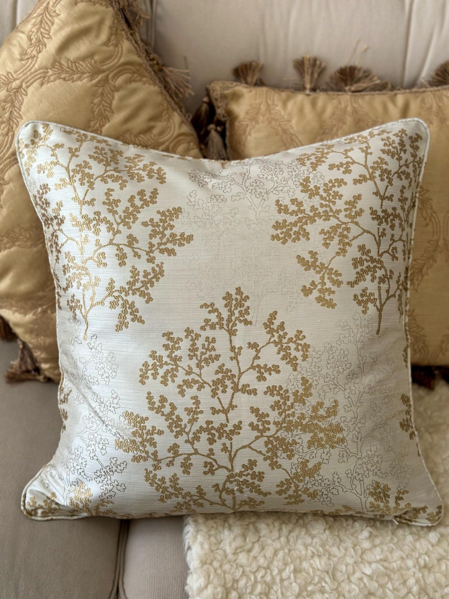 Gold Linen Pillow Cover 20x20, Luxurious Cushion for Living Room, Botanical Home Decor, Elegant Nature-Inspired Throw Pillow