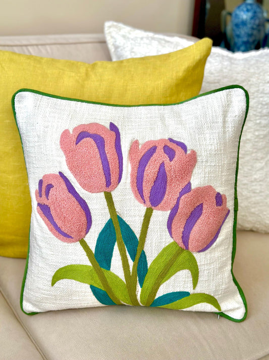 Punch Needle Tulip Pillow, Tufted Floral Cushion, Handmade Textured Cover, Spring Decor, Boho Accent Pillow, Spring Flowers Cushion Cover